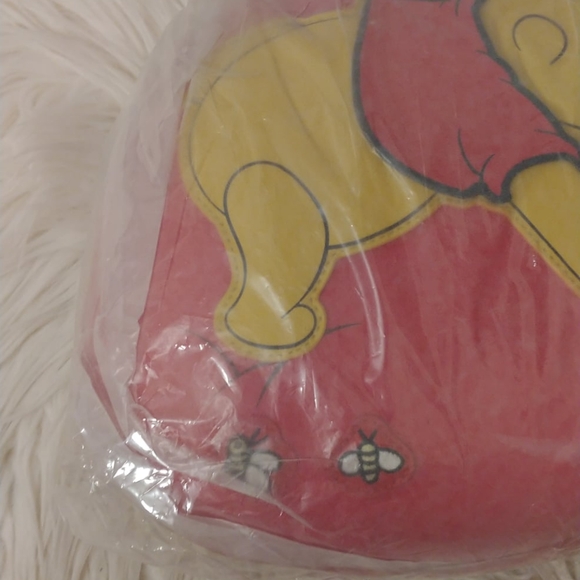 🎈FIRM! NWT DISNEY LOUNGEFLY STITCH SHOPPE WINNIE THE POOH BALLOON CROSSBODY - Picture 2 of 13